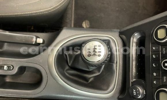 Acheter Occasion Voiture Nissan Qashqai Blanc à Beitbridge, Matabeleland South Acheter Occasion Voiture Nissan Qashqai Blanc à Beitbridge, Matabeleland South