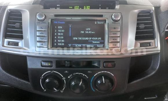 Acheter Occasion Voiture Toyota Hilux Blanc à Beitbridge, Matabeleland South Acheter Occasion Voiture Toyota Hilux Blanc à Beitbridge, Matabeleland South