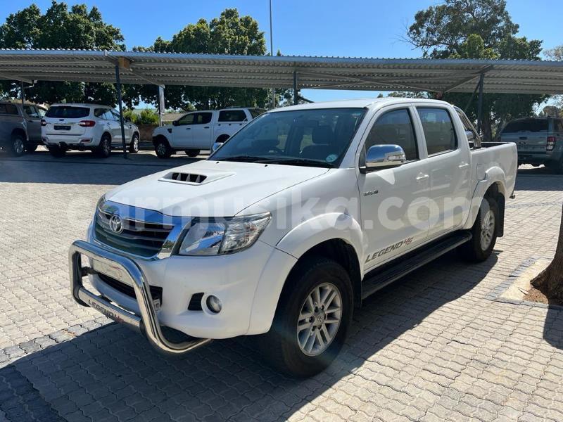 Big with watermark toyota hilux matabeleland south beitbridge 28551