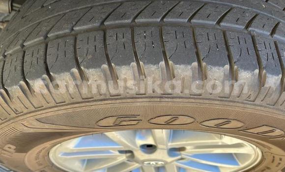 Buy Used Toyota Hilux White Car in Beitbridge in Matabeleland South Buy Used Toyota Hilux White Car in Beitbridge in Matabeleland South