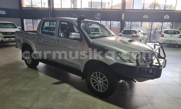 Buy Used Toyota Hilux Silver Car in Beitbridge in Matabeleland South Buy Used Toyota Hilux Silver Car in Beitbridge in Matabeleland South