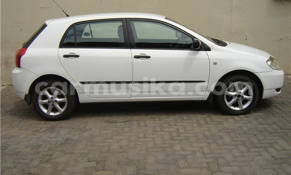 Acheter Occasion Voiture Toyota Runx Blanc à Beitbridge, Matabeleland South Acheter Occasion Voiture Toyota Runx Blanc à Beitbridge, Matabeleland South