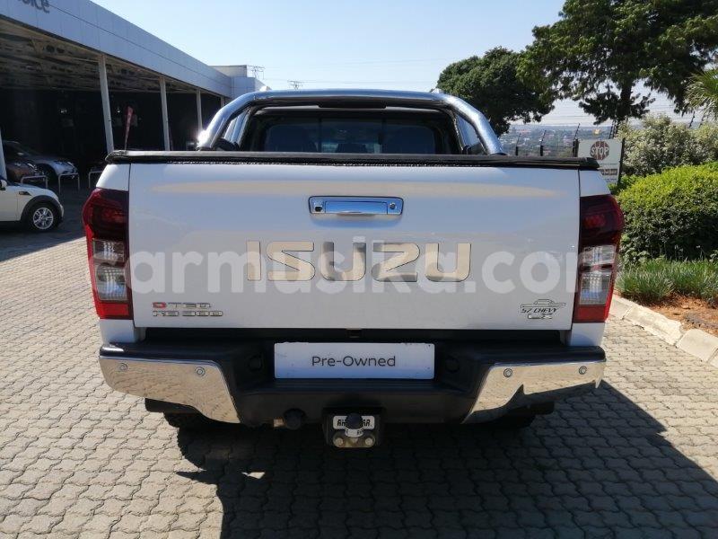 Big with watermark isuzu kb matabeleland south beitbridge 28555