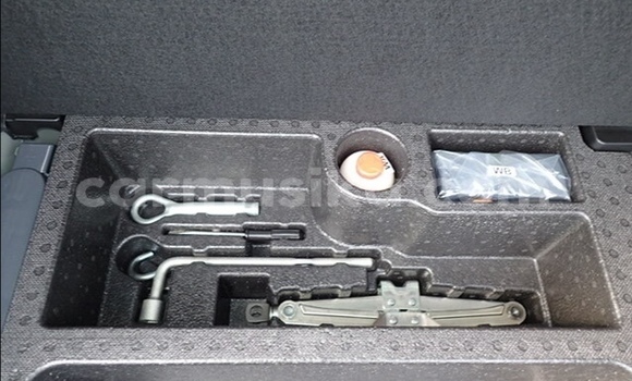 Acheter Occasion Voiture Honda Fit Blanc à Beitbridge, Matabeleland South Acheter Occasion Voiture Honda Fit Blanc à Beitbridge, Matabeleland South