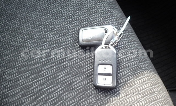 Acheter Occasion Voiture Honda Fit Blanc à Beitbridge, Matabeleland South Acheter Occasion Voiture Honda Fit Blanc à Beitbridge, Matabeleland South