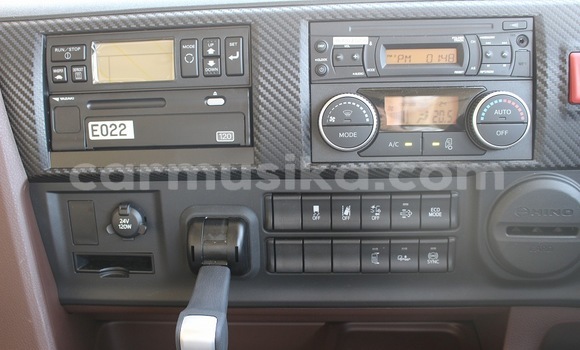 Nunua Ilio tumika Hino Ranger Nyingine Lori ndani ya Beitbridge nchini Matabeleland Kusini Nunua Ilio tumika Hino Ranger Nyingine Lori ndani ya Beitbridge nchini Matabeleland Kusini