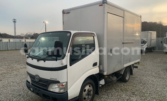 Nunua Ilio tumika Toyota Dyna Nyingine Lori ndani ya Beitbridge nchini Matabeleland Kusini