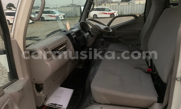 Buy Used Toyota Dyna Other Truck in Beitbridge in Matabeleland South Buy Used Toyota Dyna Other Truck in Beitbridge in Matabeleland South