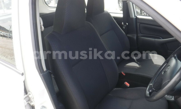 Buy Used Toyota Probox White Car in Beitbridge in Matabeleland South Buy Used Toyota Probox White Car in Beitbridge in Matabeleland South