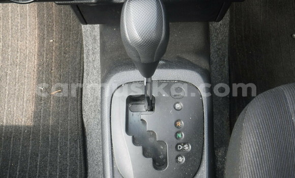 Buy Used Toyota Probox White Car in Beitbridge in Matabeleland South Buy Used Toyota Probox White Car in Beitbridge in Matabeleland South