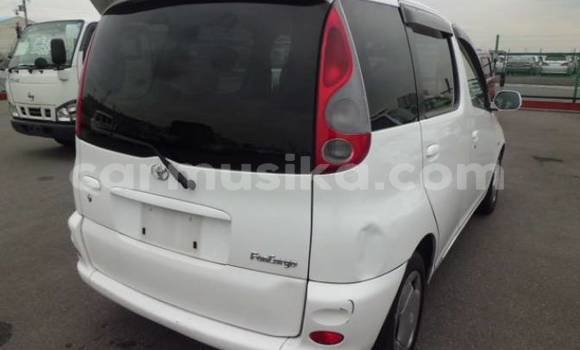 Tenga Tsaru Toyota FunCargo Chena Mota in Beitbridge in Matabeleland South Tenga Tsaru Toyota FunCargo Chena Mota in Beitbridge in Matabeleland South