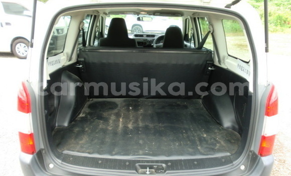 Acheter Occasion Voiture Toyota Probox Blanc à Beitbridge, Matabeleland South Acheter Occasion Voiture Toyota Probox Blanc à Beitbridge, Matabeleland South