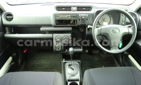 Acheter Occasion Voiture Toyota Probox Blanc à Beitbridge, Matabeleland South Acheter Occasion Voiture Toyota Probox Blanc à Beitbridge, Matabeleland South