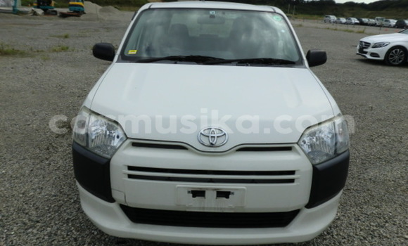 Acheter Occasion Voiture Toyota Probox Blanc à Beitbridge, Matabeleland South Acheter Occasion Voiture Toyota Probox Blanc à Beitbridge, Matabeleland South