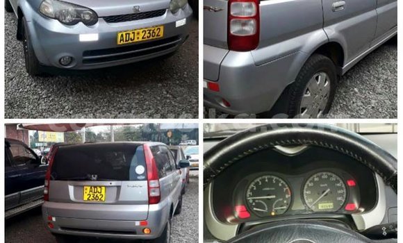 Buy Used Honda HR-V Silver Car in Alexandra Park in Harare Buy Used Honda HR-V Silver Car in Alexandra Park in Harare