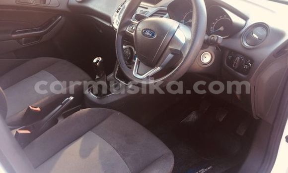 Tenga Tsaru Ford Fiesta Chena Mota in Beitbridge in Matabeleland South Tenga Tsaru Ford Fiesta Chena Mota in Beitbridge in Matabeleland South