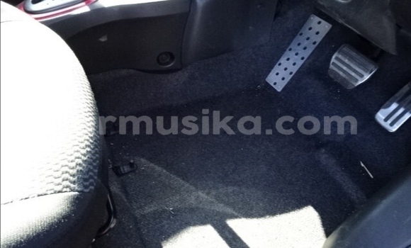 Acheter Occasion Voiture Nissan Note Blanc à Beitbridge, Matabeleland South Acheter Occasion Voiture Nissan Note Blanc à Beitbridge, Matabeleland South