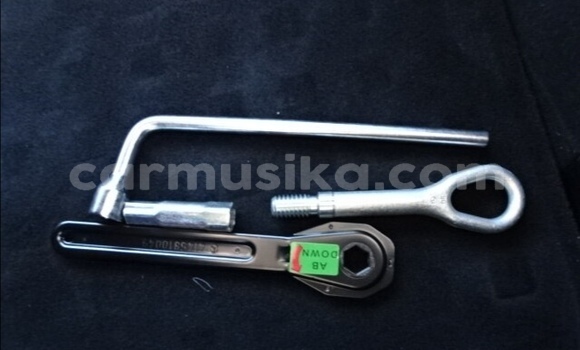 Tenga Tsaru Mercedes‒Benz B-klasse Chena Mota in Beitbridge in Matabeleland South Tenga Tsaru Mercedes‒Benz B-klasse Chena Mota in Beitbridge in Matabeleland South