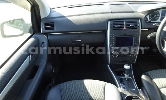 Tenga Tsaru Mercedes‒Benz B-klasse Chena Mota in Beitbridge in Matabeleland South Tenga Tsaru Mercedes‒Benz B-klasse Chena Mota in Beitbridge in Matabeleland South