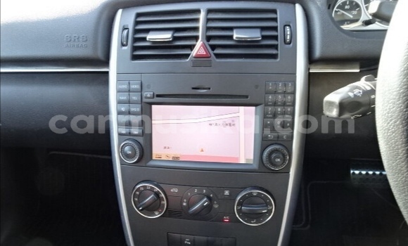 Tenga Tsaru Mercedes‒Benz B-klasse Chena Mota in Beitbridge in Matabeleland South Tenga Tsaru Mercedes‒Benz B-klasse Chena Mota in Beitbridge in Matabeleland South