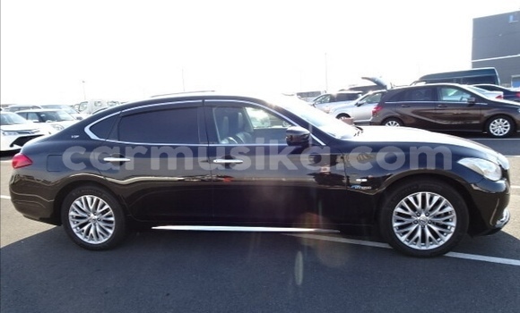 Tenga Tsaru Nissan Cima Nhema Mota in Beitbridge in Matabeleland South Tenga Tsaru Nissan Cima Nhema Mota in Beitbridge in Matabeleland South