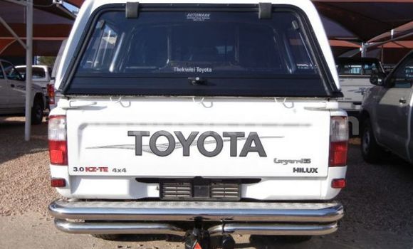 Buy Used Toyota Hilux White Car in Beitbridge in Matabeleland South Buy Used Toyota Hilux White Car in Beitbridge in Matabeleland South