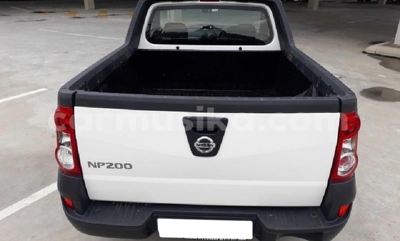 Acheter Occasion Voiture Nissan NP 300 Blanc à Beitbridge, Matabeleland South Acheter Occasion Voiture Nissan NP 300 Blanc à Beitbridge, Matabeleland South
