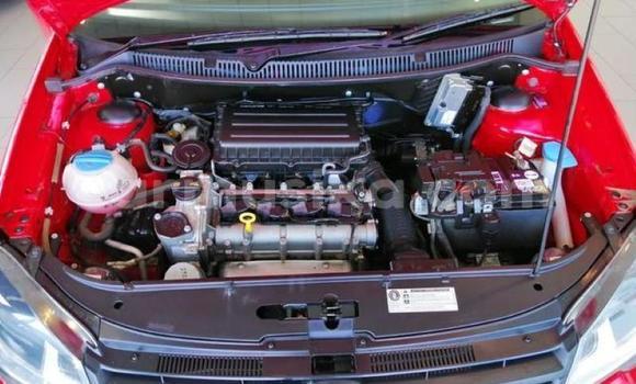 Acheter Occasion Voiture Volkswagen Polo Rouge à Beitbridge, Matabeleland South Acheter Occasion Voiture Volkswagen Polo Rouge à Beitbridge, Matabeleland South