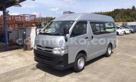 Acheter Occasion Voiture Toyota Hiace Gris à Beitbridge, Matabeleland South