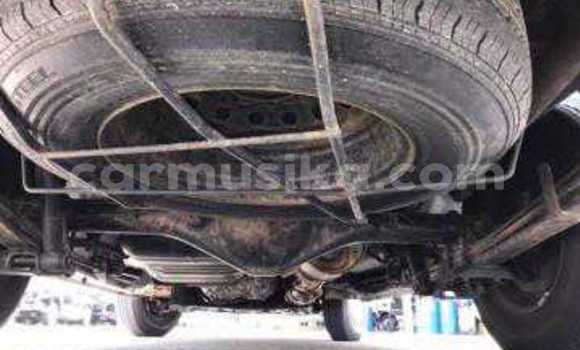 Buy Used Toyota Hiace Silver Car in Beitbridge in Matabeleland South Buy Used Toyota Hiace Silver Car in Beitbridge in Matabeleland South