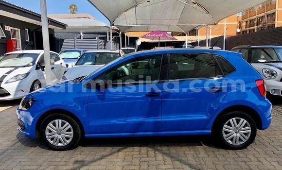 Buy Used Volkswagen Polo Blue Car in Beitbridge in Matabeleland South Buy Used Volkswagen Polo Blue Car in Beitbridge in Matabeleland South