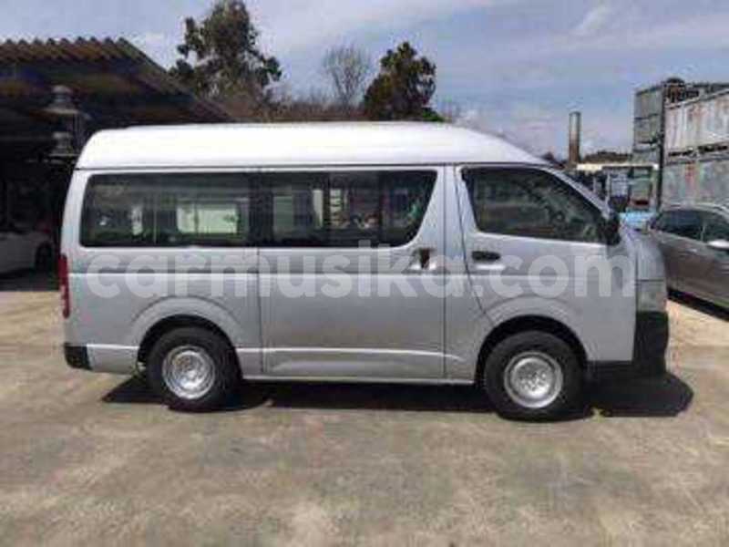 Big with watermark toyota hiace matabeleland south beitbridge 28584