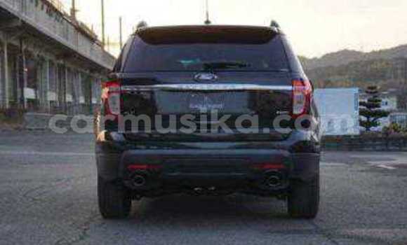 Tenga Tsaru Ford Explorer Nhema Mota in Beitbridge in Matabeleland South Tenga Tsaru Ford Explorer Nhema Mota in Beitbridge in Matabeleland South