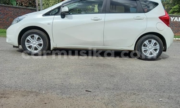 Buy Used Nissan Note White Car in Harare in Harare