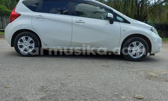 Buy Used Nissan Note White Car in Harare in Harare Buy Used Nissan Note White Car in Harare in Harare
