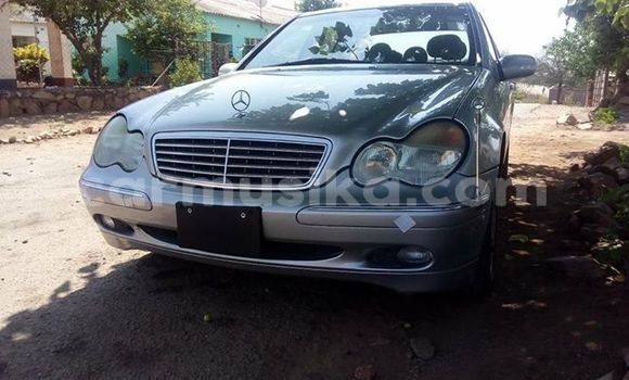 Buy Used Mercedes‒Benz C-Class Silver Car in Alexandra Park in Harare Buy Used Mercedes‒Benz C-Class Silver Car in Alexandra Park in Harare