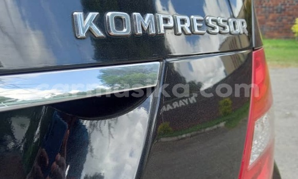 Buy Used Mercedes-Benz C-Classe Black Car in Harare in Harare Buy Used Mercedes-Benz C-Classe Black Car in Harare in Harare