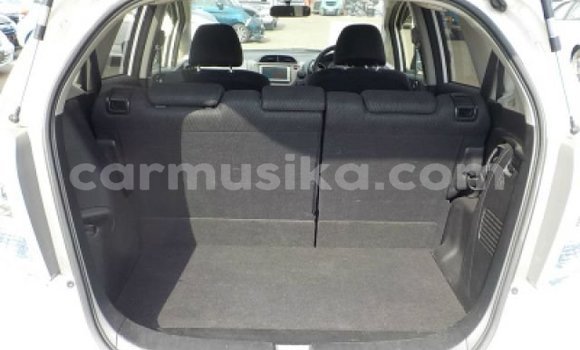 Buy Used Honda Fit White Car in Harare in Harare Buy Used Honda Fit White Car in Harare in Harare