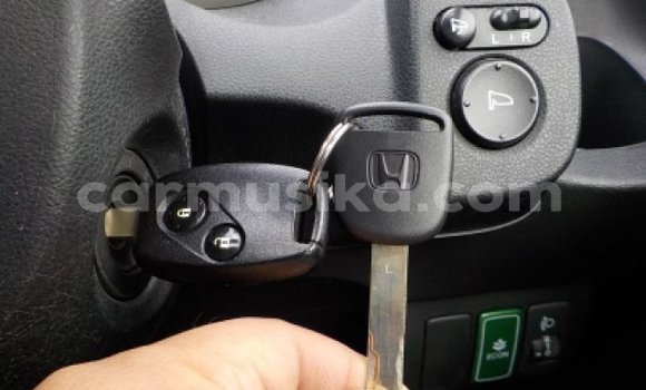 Buy Used Honda Fit White Car in Harare in Harare Buy Used Honda Fit White Car in Harare in Harare