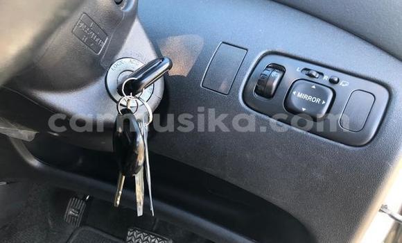 Acheter Occasion Voiture Toyota FunCargo Gris à Beitbridge, Matabeleland South Acheter Occasion Voiture Toyota FunCargo Gris à Beitbridge, Matabeleland South