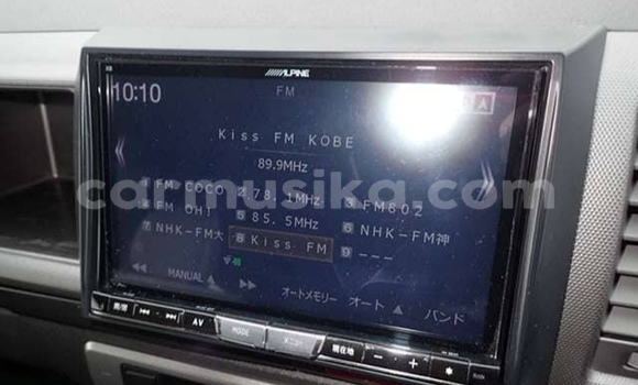 Buy Import Toyota Hiace Black Car in Beitbridge in Matabeleland South Buy Import Toyota Hiace Black Car in Beitbridge in Matabeleland South