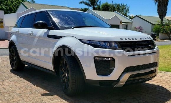 Tenga Tsaru Range Rover Evoque Chena Mota in Beitbridge in Matabeleland South Tenga Tsaru Range Rover Evoque Chena Mota in Beitbridge in Matabeleland South
