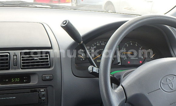 Buy Used Toyota Ipsum Silver Car in Beitbridge in Matabeleland South Buy Used Toyota Ipsum Silver Car in Beitbridge in Matabeleland South