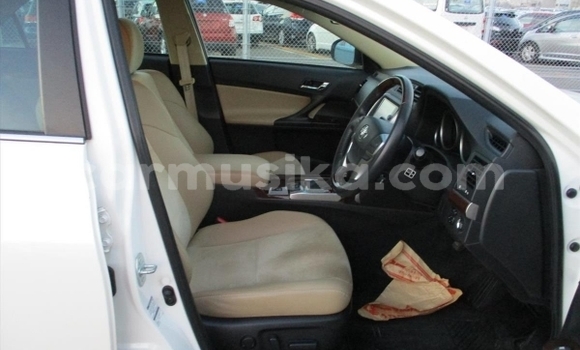 Acheter Occasion Voiture Toyota Mark X Blanc à Beitbridge, Matabeleland South Acheter Occasion Voiture Toyota Mark X Blanc à Beitbridge, Matabeleland South