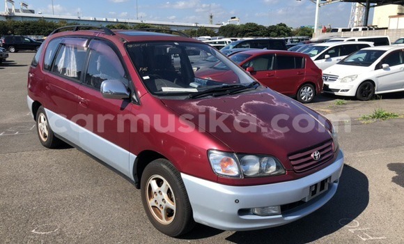 Buy Used Toyota Ipsum Red Car in Beitbridge in Matabeleland South