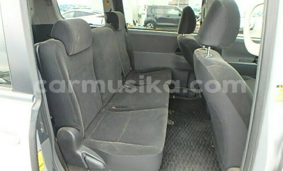 Tenga Tsaru Toyota Noah Sirivha Mota in Beitbridge in Matabeleland South Tenga Tsaru Toyota Noah Sirivha Mota in Beitbridge in Matabeleland South