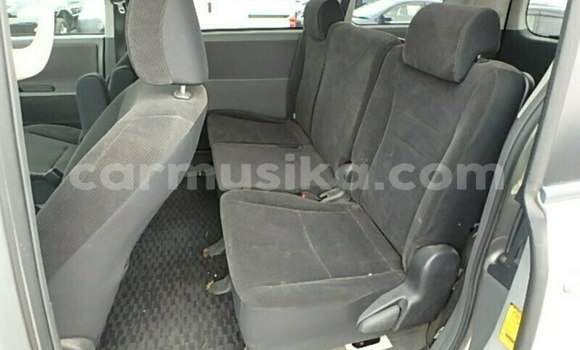 Tenga Tsaru Toyota Noah Sirivha Mota in Beitbridge in Matabeleland South Tenga Tsaru Toyota Noah Sirivha Mota in Beitbridge in Matabeleland South