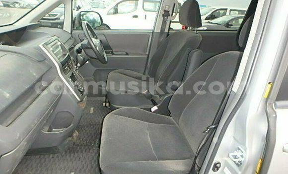 Tenga Tsaru Toyota Noah Sirivha Mota in Beitbridge in Matabeleland South Tenga Tsaru Toyota Noah Sirivha Mota in Beitbridge in Matabeleland South