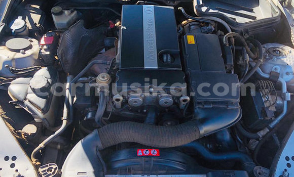 Acheter Occasion Voiture Mercedes‒Benz CLK–Class Gris à Beitbridge, Matabeleland South Acheter Occasion Voiture Mercedes‒Benz CLK–Class Gris à Beitbridge, Matabeleland South