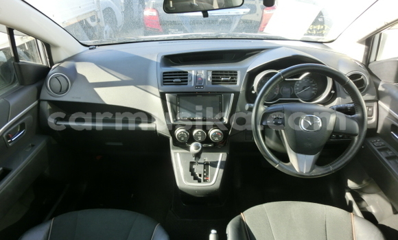 Nunua Ilio tumika Mazda Premacy Nyeupe Gari ndani ya Beitbridge nchini Matabeleland Kusini Nunua Ilio tumika Mazda Premacy Nyeupe Gari ndani ya Beitbridge nchini Matabeleland Kusini